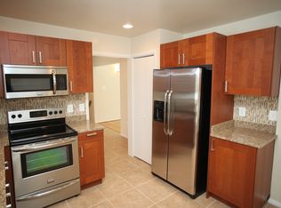 9614 Tinsmith Ln, Burke, VA 22015