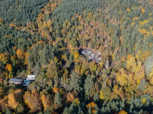 17925 Brown Rd, Dallas, OR 97338