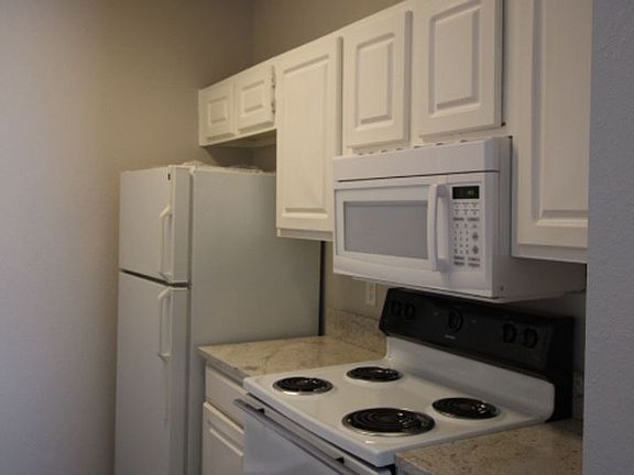 4th image of 12166 Metric Blvd APT 219