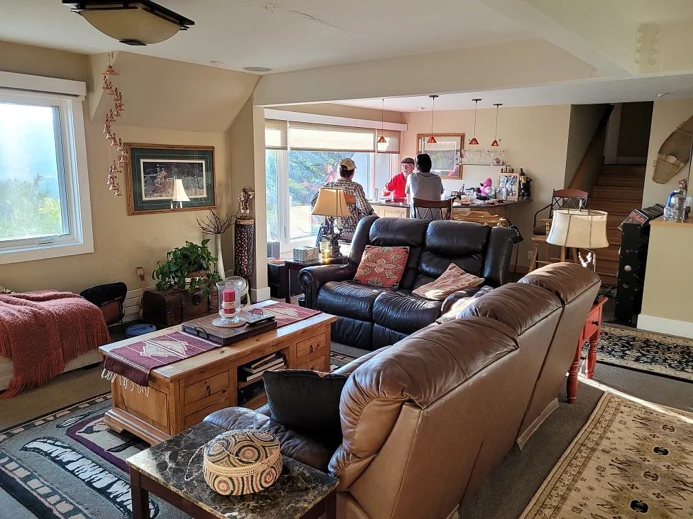 2880 Alpenglow Way — Photo 3