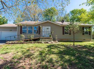 1404 W Parkview St, Ozark, MO 65721