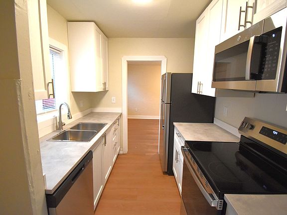 3rd image of 312 S Main St #0