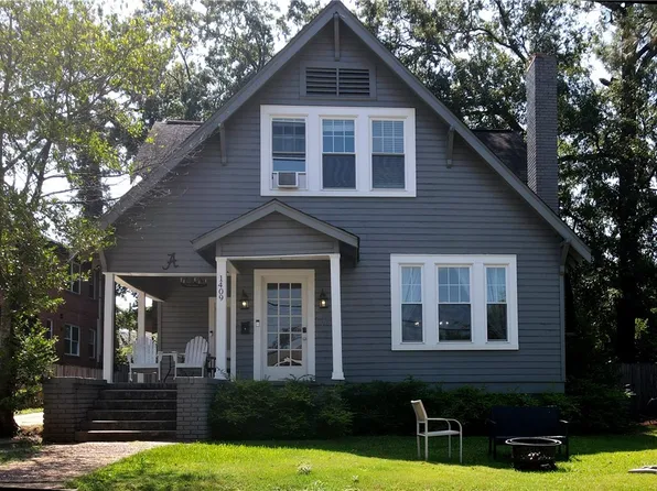 1409 Caplewood Dr, Tuscaloosa, AL 35401
