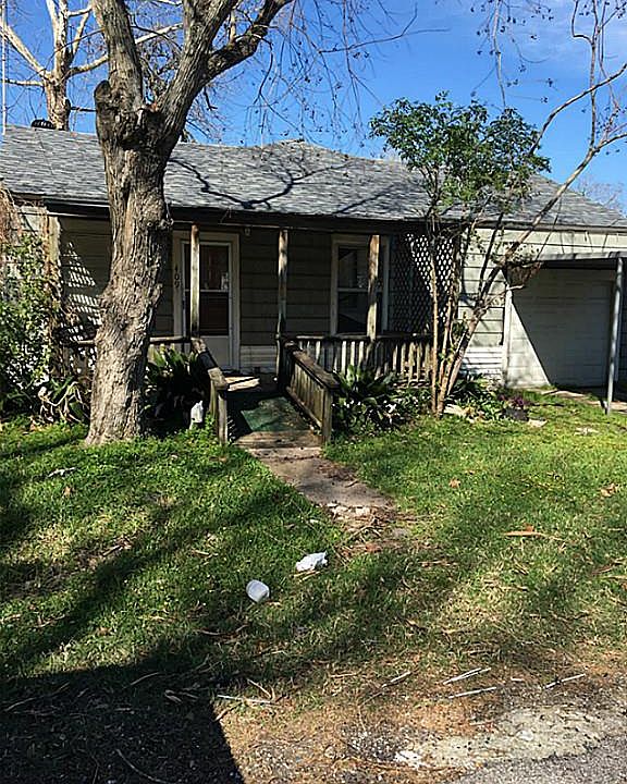 1st image of 409 E Homan St