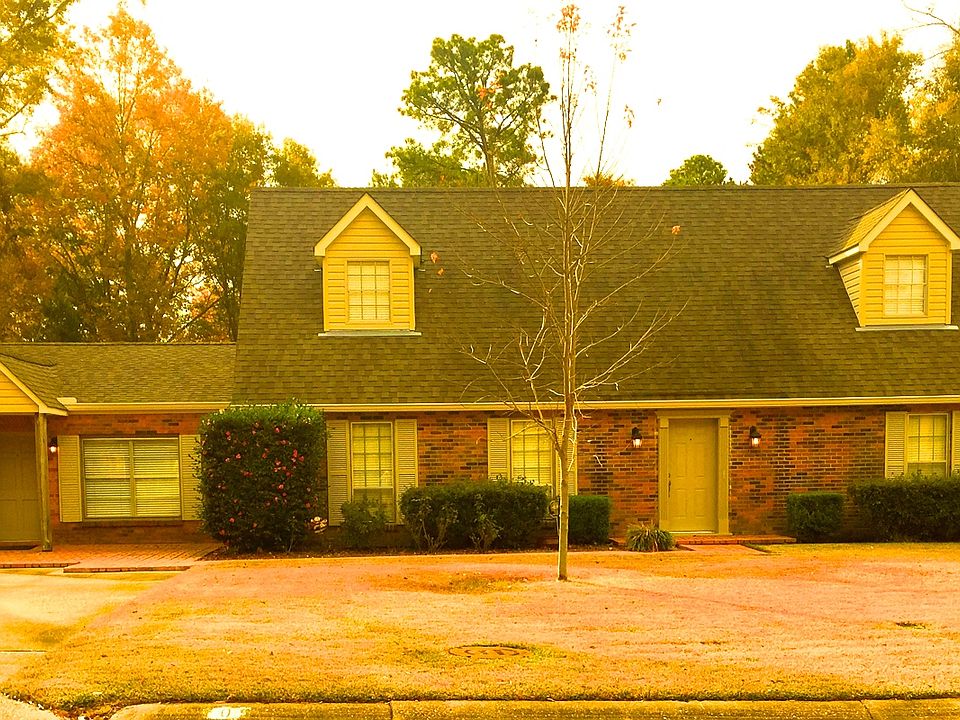 109 Old Canton Hill Drive