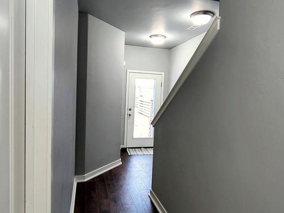 3rd image of 5127 W Ashfield Dr