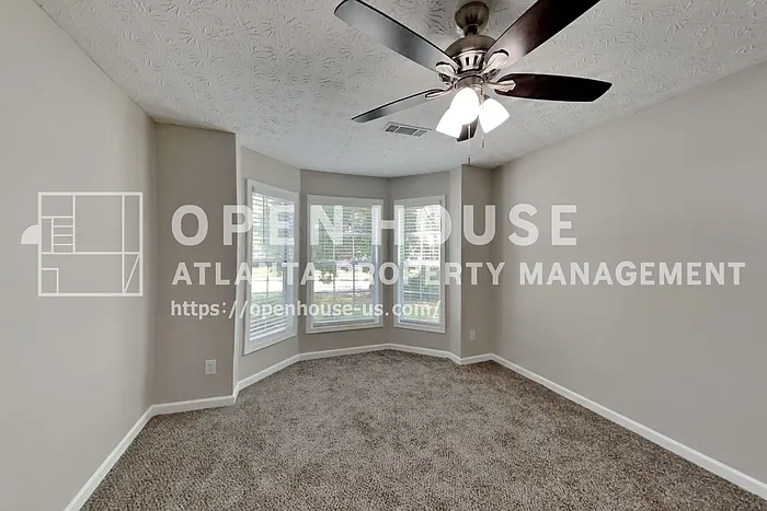 2070 Charleston Oak Cir — Photo 18
