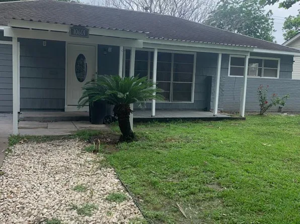 10601 Ambursen St, Houston, TX 77034