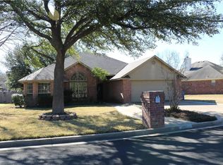 315 E Chapman Rd, Hewitt, TX 76643