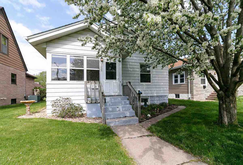 1228 36th St photo 1