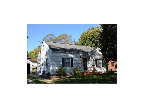640 10th St Photo 1