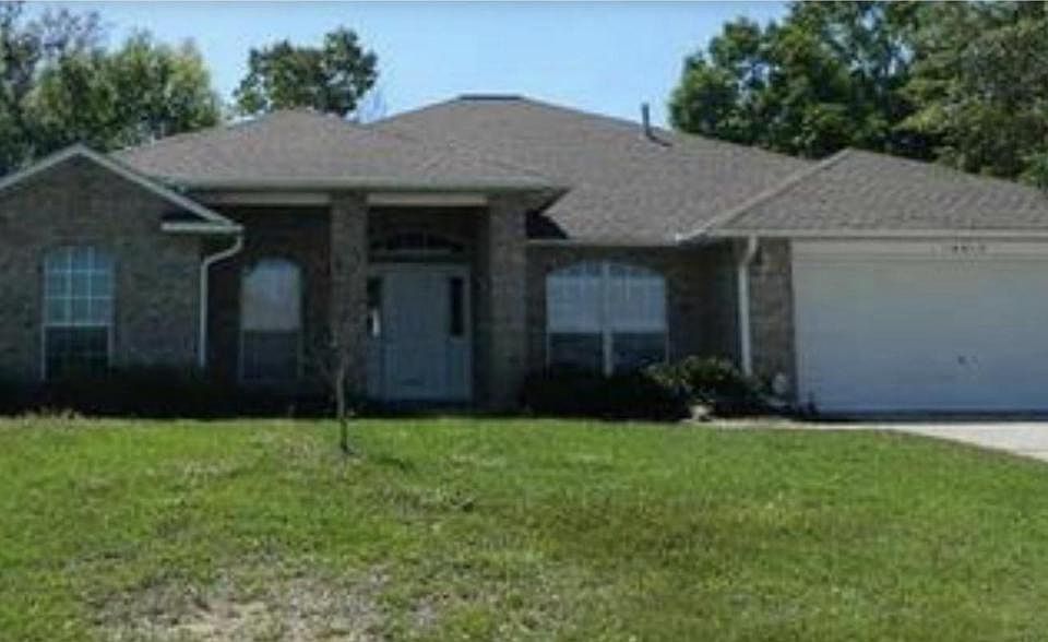 1st image of 10913 Trellis Ln