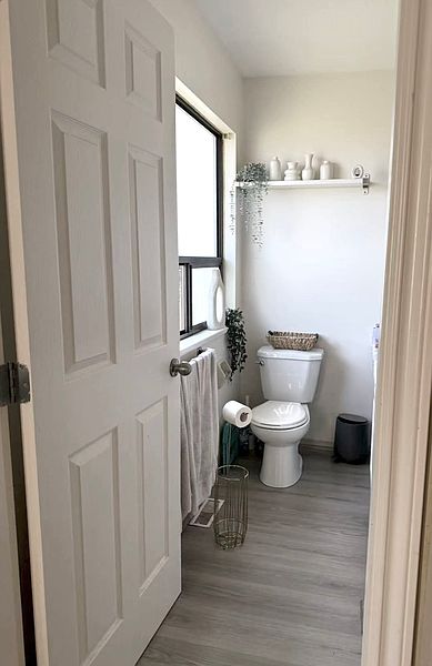 Surrey House for rent - 4 Bedrooms — photo 10