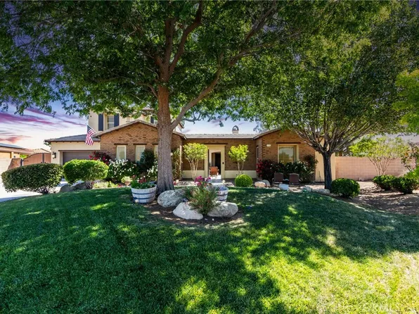 13195 Trail Wood Way, Apple Valley, CA 92308