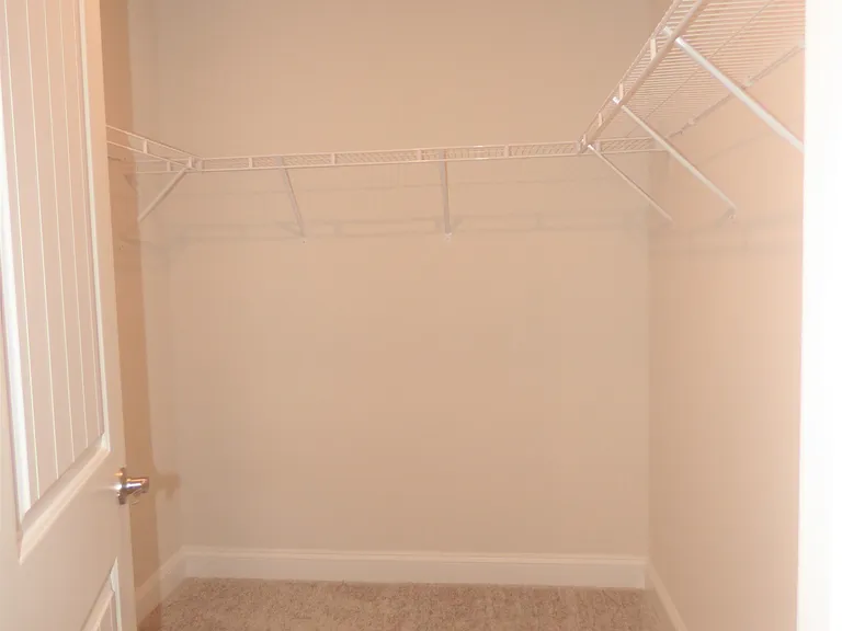 110 Tavern Trl — Photo 23