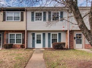 203 E Cadbury Dr, Lynchburg, VA 24501