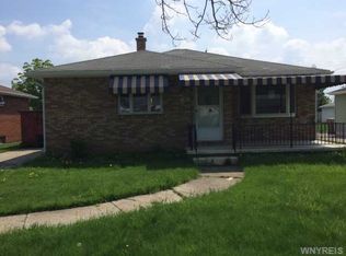 67 Laura Ct, Cheektowaga, NY 14227