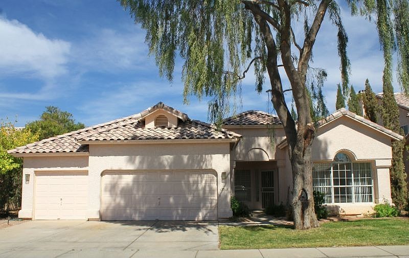 1st image of 10914 W Ashland Way