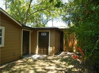 701 E 46th St #B, Austin, TX 78751