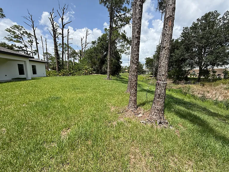 3764 Cinderella Rd — Photo 31