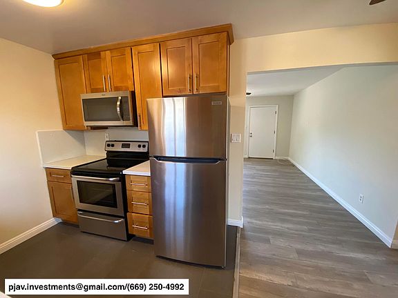 5th image of 218 Echo Ave APT 3