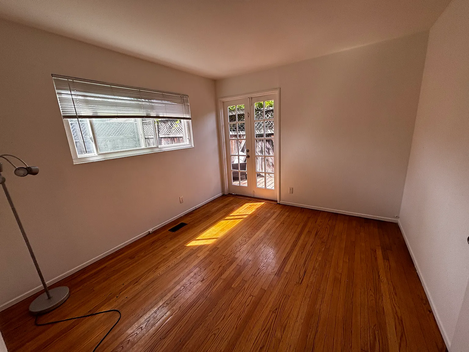 3 bed, 1224 sqft, $3,800 — Photo 4
