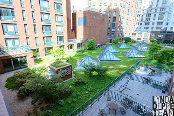 Rented by City Connections Realty | media 40