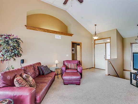 3rd image of 9954 W Westlakes Ct