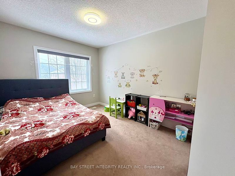 Richmond Hill Townhouse for rent - 4 Bedrooms — photo 20