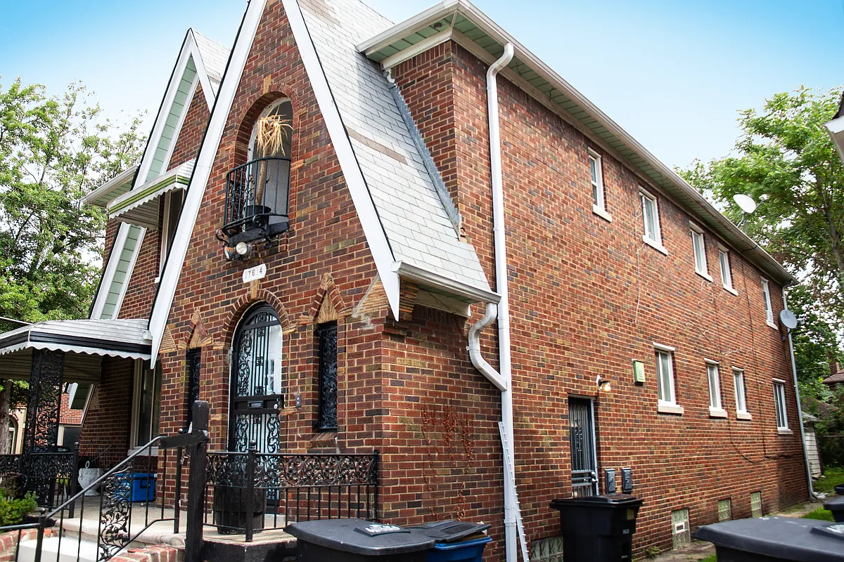 Building Photo - 17614 Roselawn St #A & B