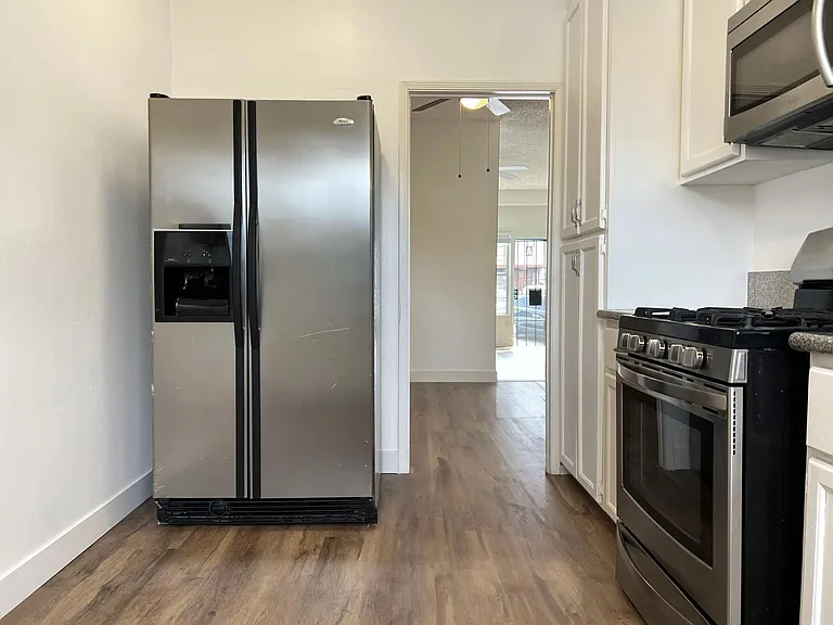 703 Linden Ave #703 — Photo 10
