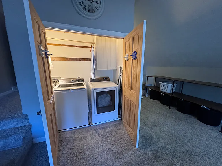 1436 Sir Richard Rd — Photo 39