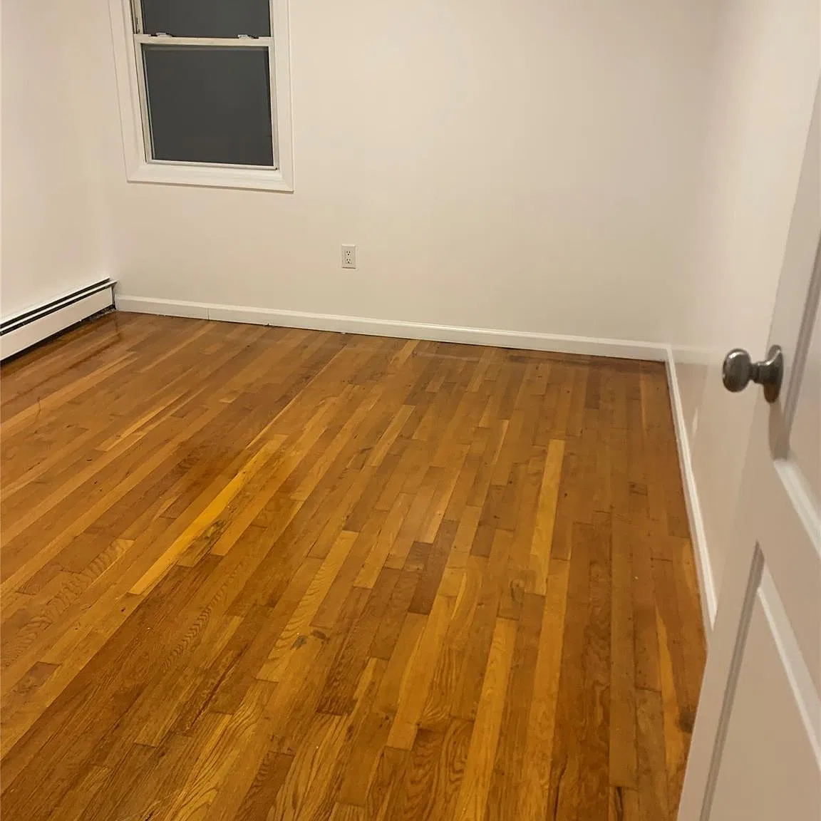 2 bed, 1.0 bath, 800 sqft, $3,000 — Photo 3