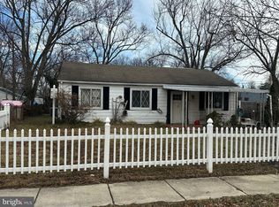 1702 Manning Rd, Glen Burnie, MD 21061