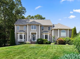 20 Hillside Dr, Georgetown, MA 01833
