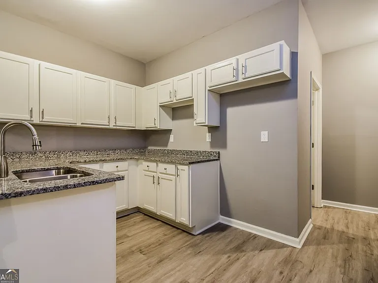 2542 Etheridge Dr NW — Photo 7