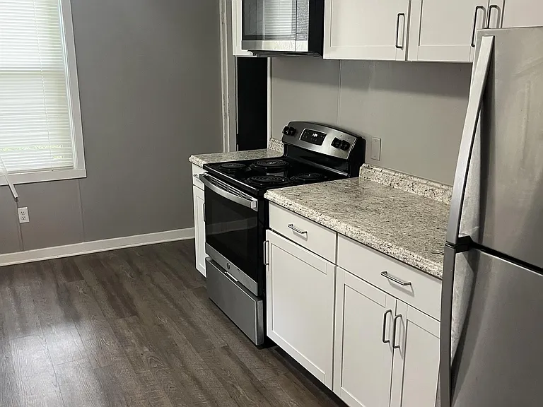 551 New Alexandria Rd — Photo 1