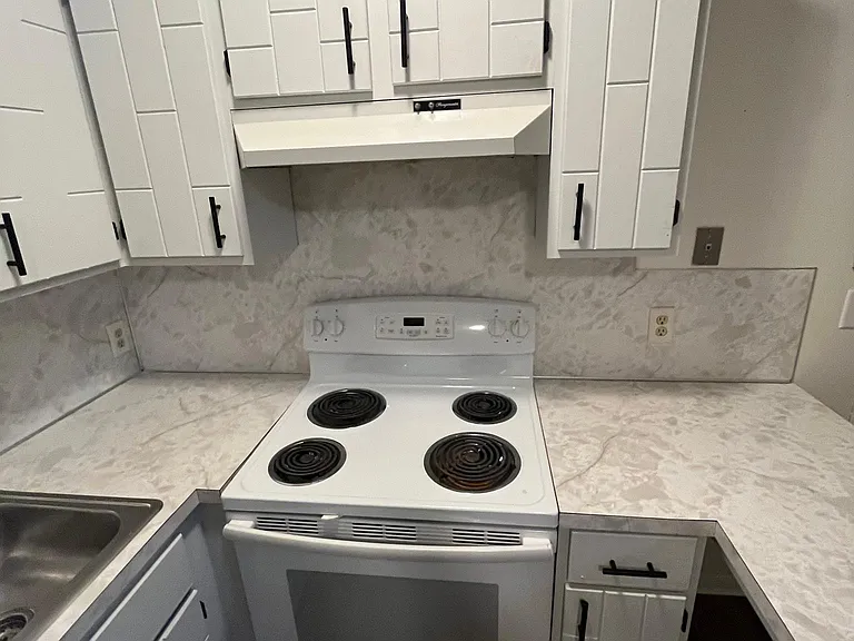7745 Main St #5 — Photo 2