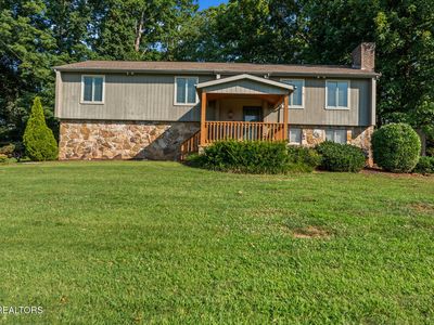 8705 SW Grospoint Dr, Knoxville, TN, 37923