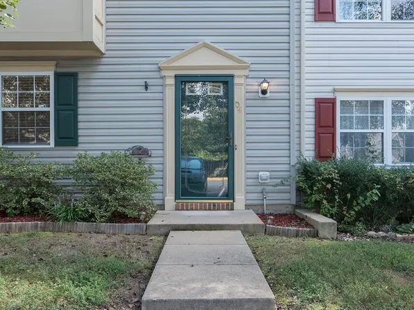 104 Charles St, Fredericksburg, VA 22405