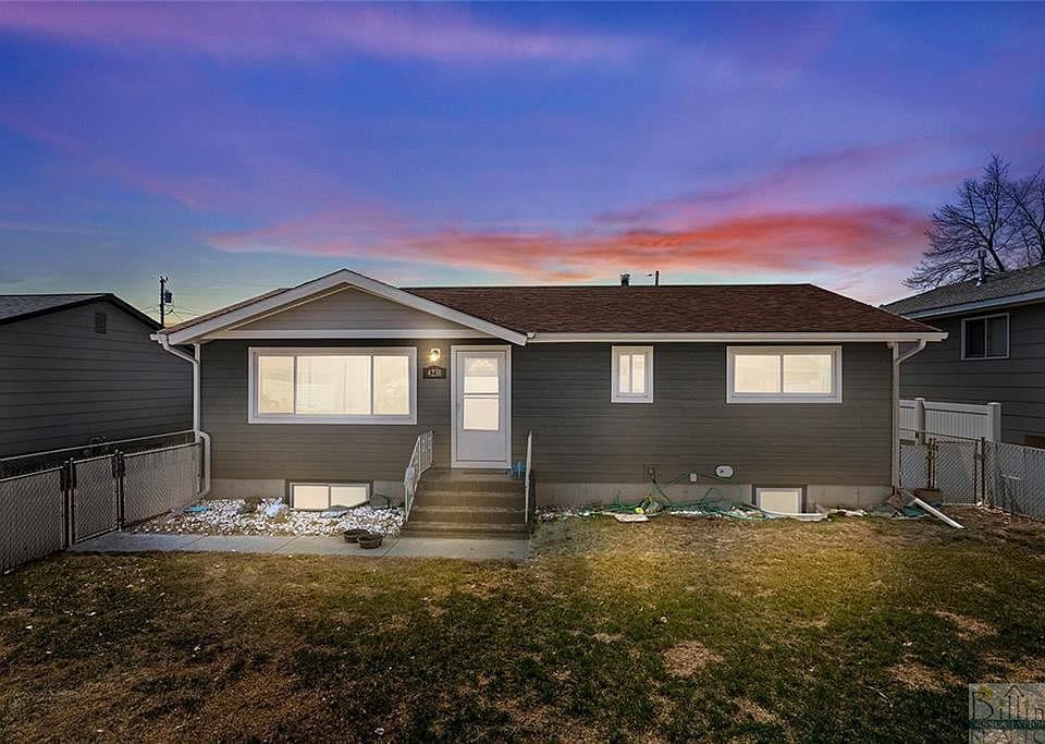 1st image of 4238 Clevenger Ave
