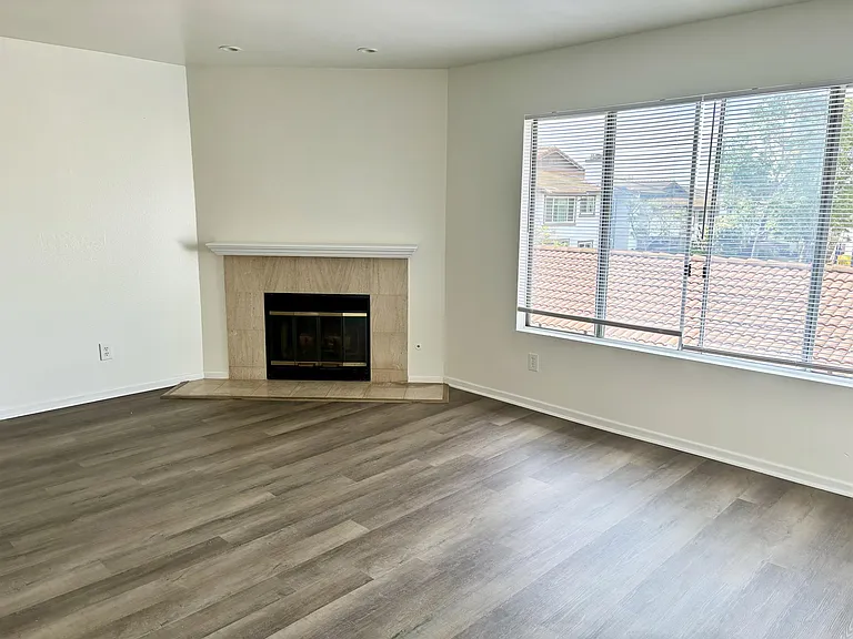 9885 Caspi Gardens Dr #8 — Photo 9