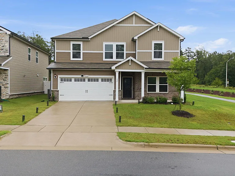 104 Acorn Grove Rd — Photo 1