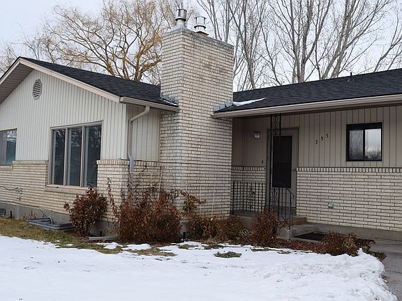2nd image of 355 N Opal Cir