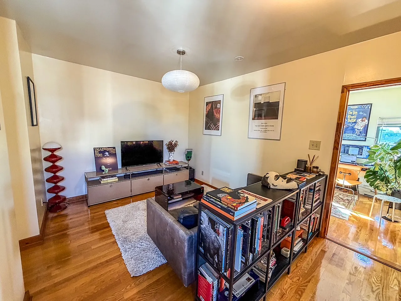 303 Albany Avenue — Photo 3