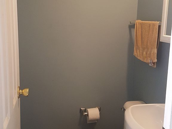 1st Floor 1/2 bath
