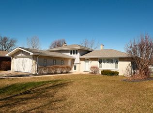 7614 Hemlock Dr, Orland Park, IL