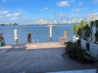 2781 NE 165th Ter #22, North Miami Beach, FL 33160