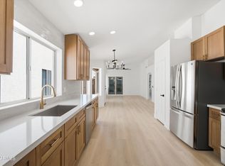 645 N Terrace Rd, Chandler, AZ 85226