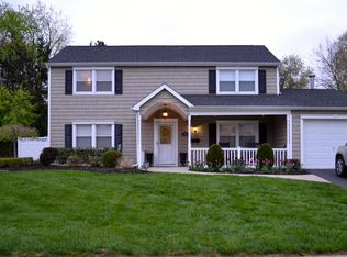 82 Cambridge Dr, Aberdeen, NJ 07747